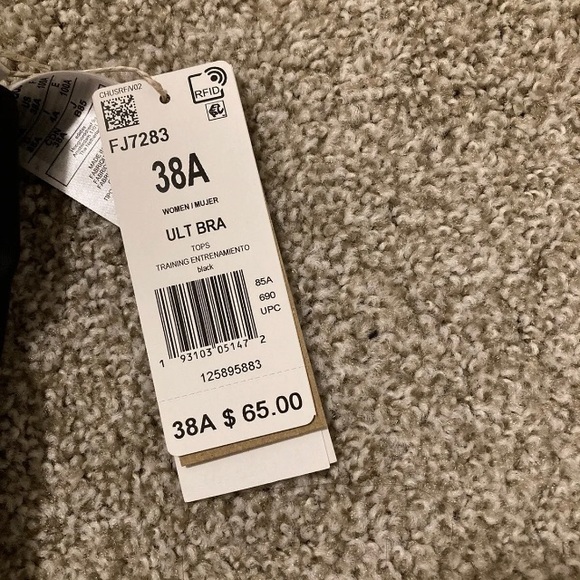 Adidas Ultimate Sports Bra (Black, size 38A) - Picture 2 of 3